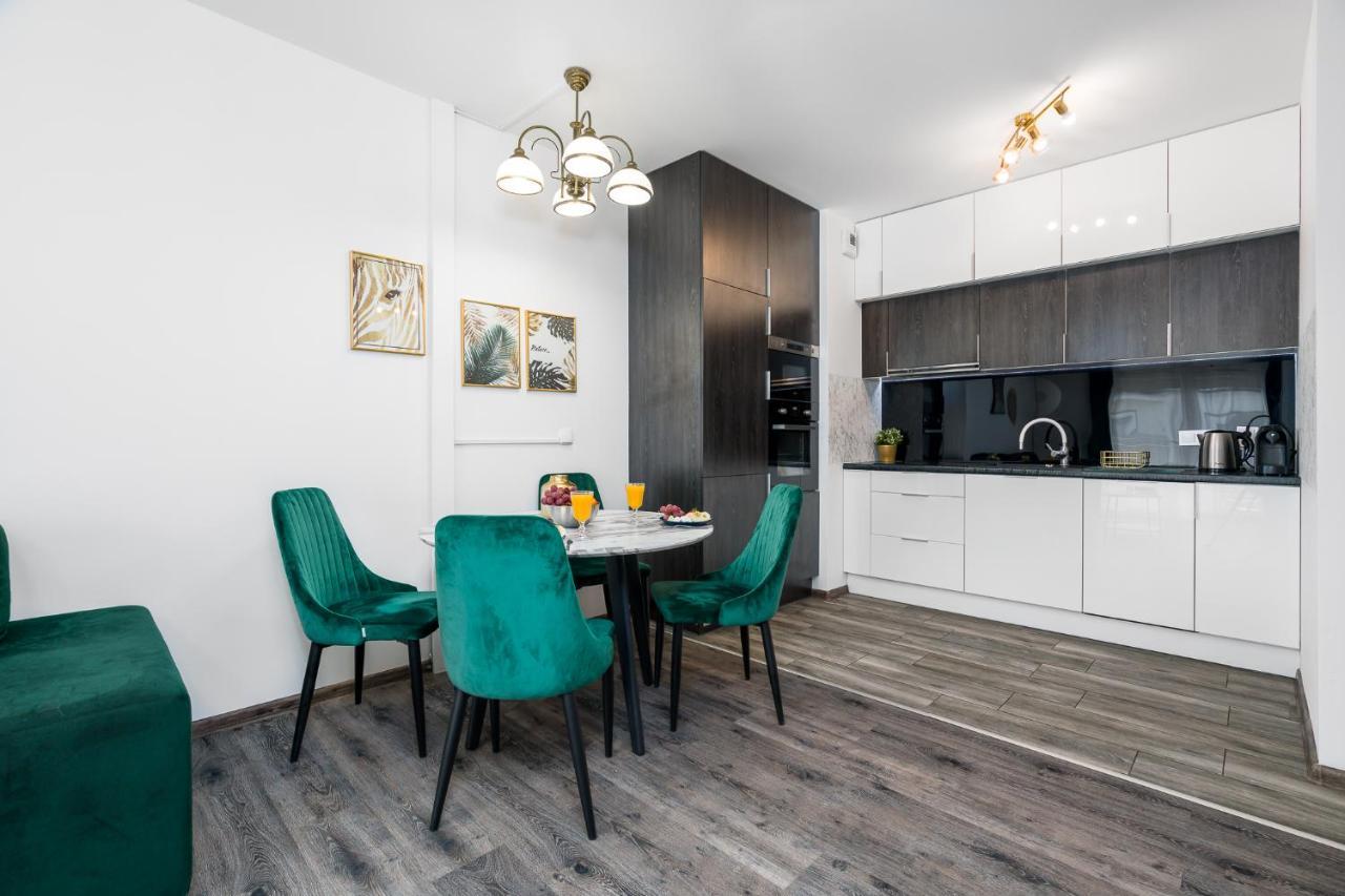 Sleepway Apartment - Garbary 100-46 z parkingiem Poznan Bagian luar foto