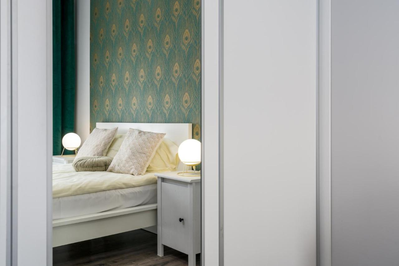 Sleepway Apartment - Garbary 100-46 z parkingiem Poznan Bagian luar foto