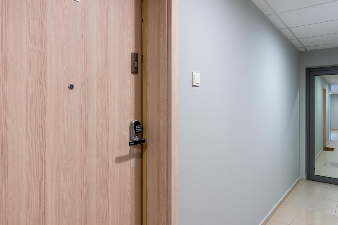 Sleepway Apartment - Garbary 100-46 z parkingiem Poznan Bagian luar foto