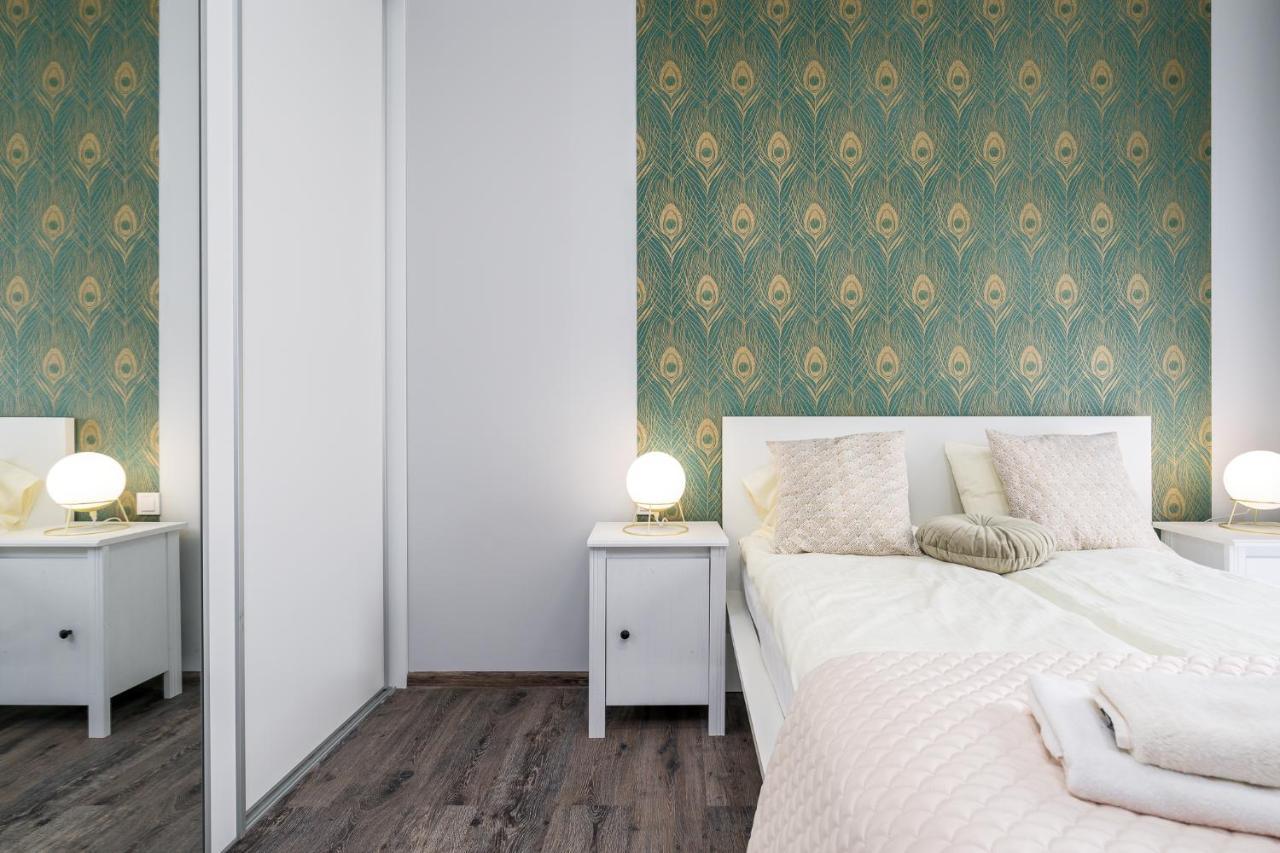 Sleepway Apartment - Garbary 100-46 z parkingiem Poznan Bagian luar foto